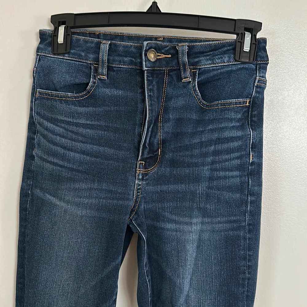 Dark wash skinny jeans